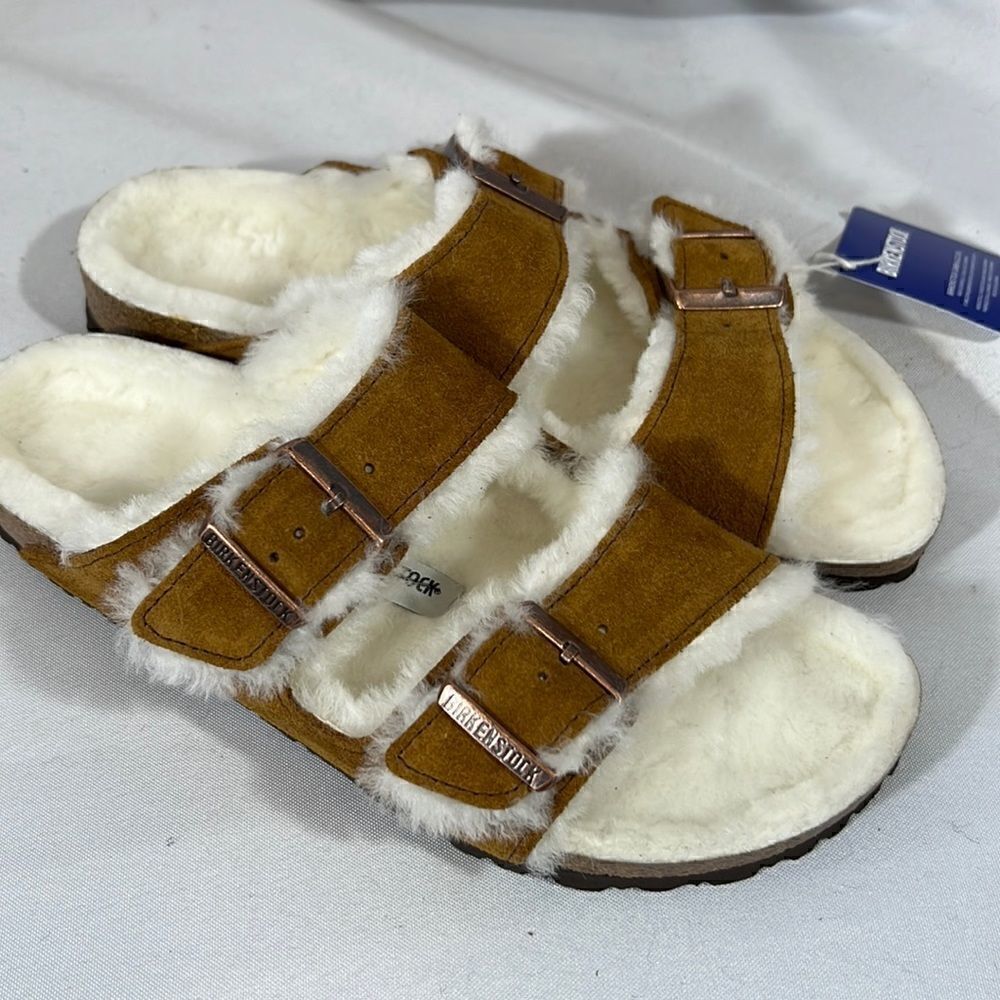 BIRKENSTOCK ARIZONA SHEARLING SANDALS NWT BROWN WHITE FUR